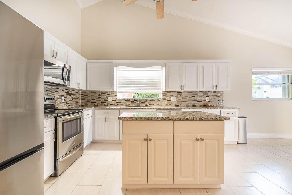 251 NW 69th Street, Boca Raton, FL 33487 Photo