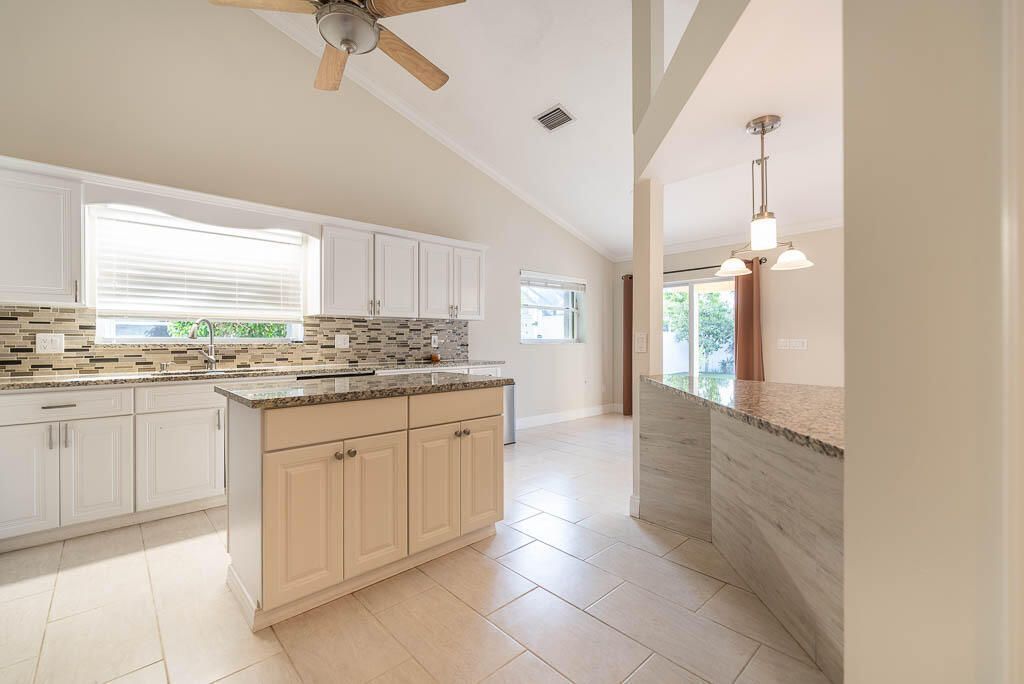 251 NW 69th Street, Boca Raton, FL 33487 Photo