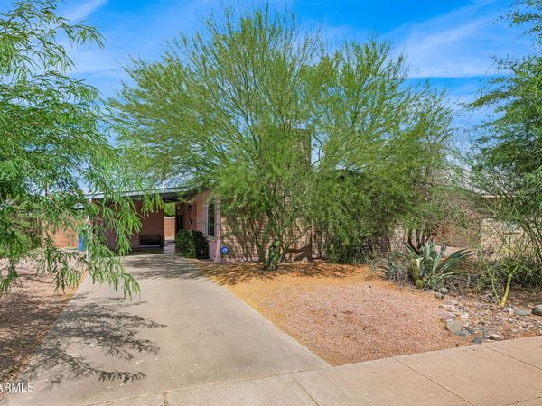 2606 S JENTILLY Lane, Tempe, AZ 85282