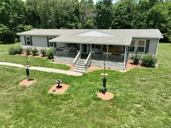 184 J W York Road , Scottsville, KY 42164