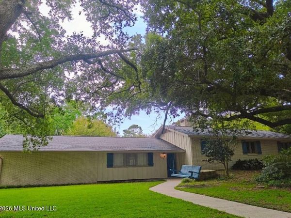 223 Woodbine , Gulfport, MS 39507