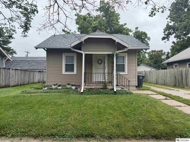 4438 Greenwood Street, Lincoln, NE 68504