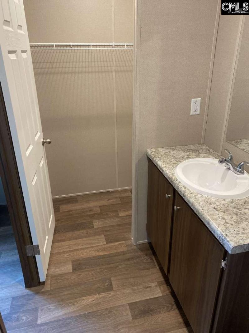 146 Starling Court  Photo 12