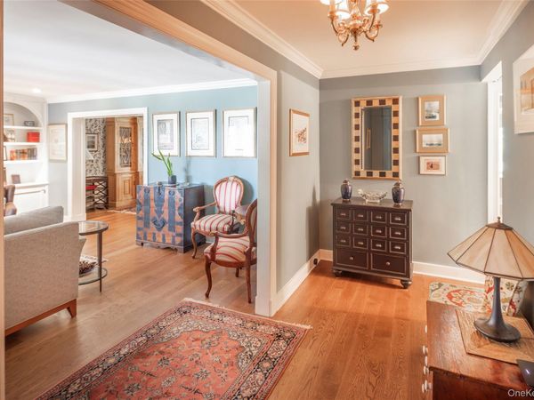 17 Beechtree Lane , Unit 2E, Bronxville, NY 10708