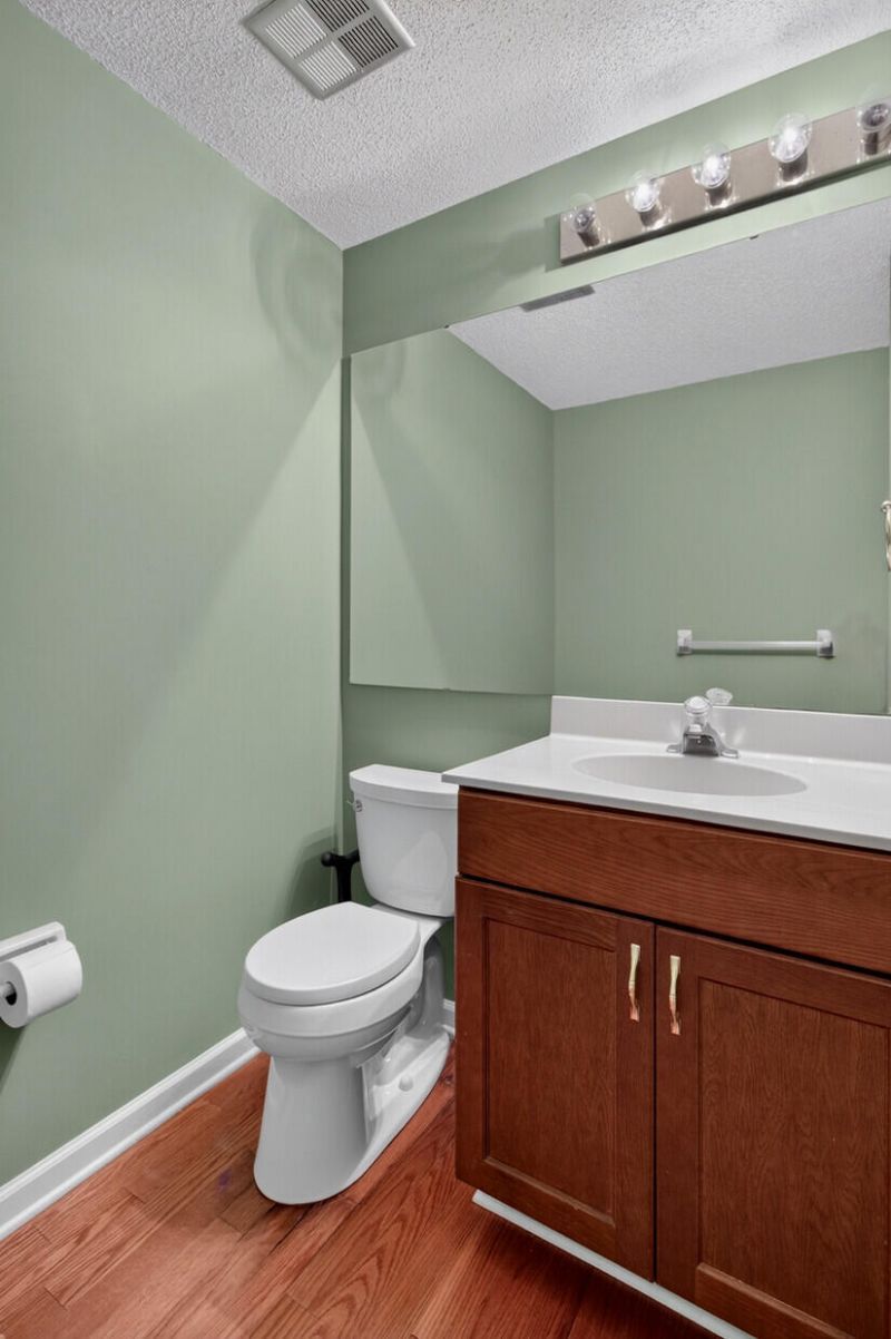 110 Mallock Court Photo 19