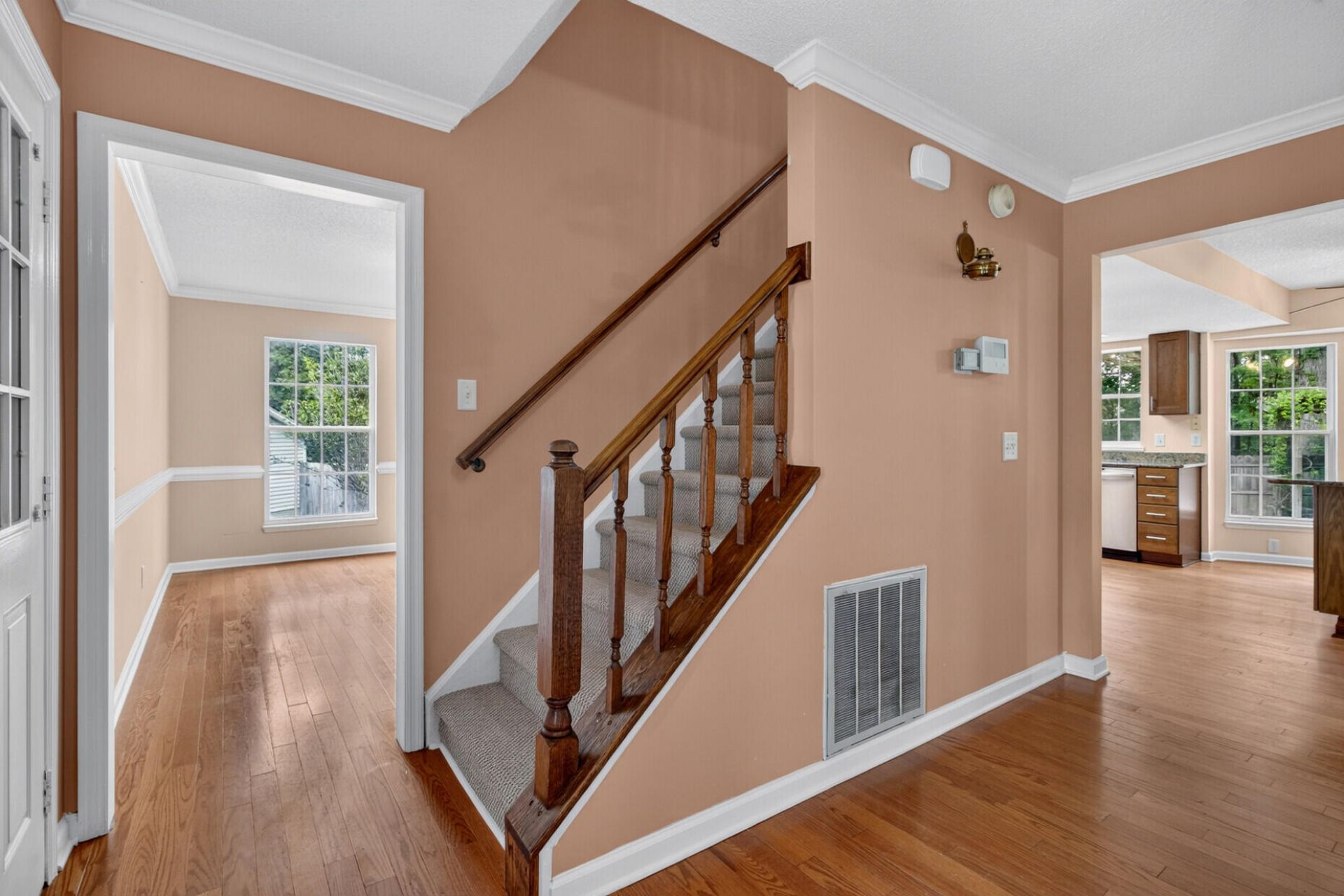 110 Mallock Court Photo 21