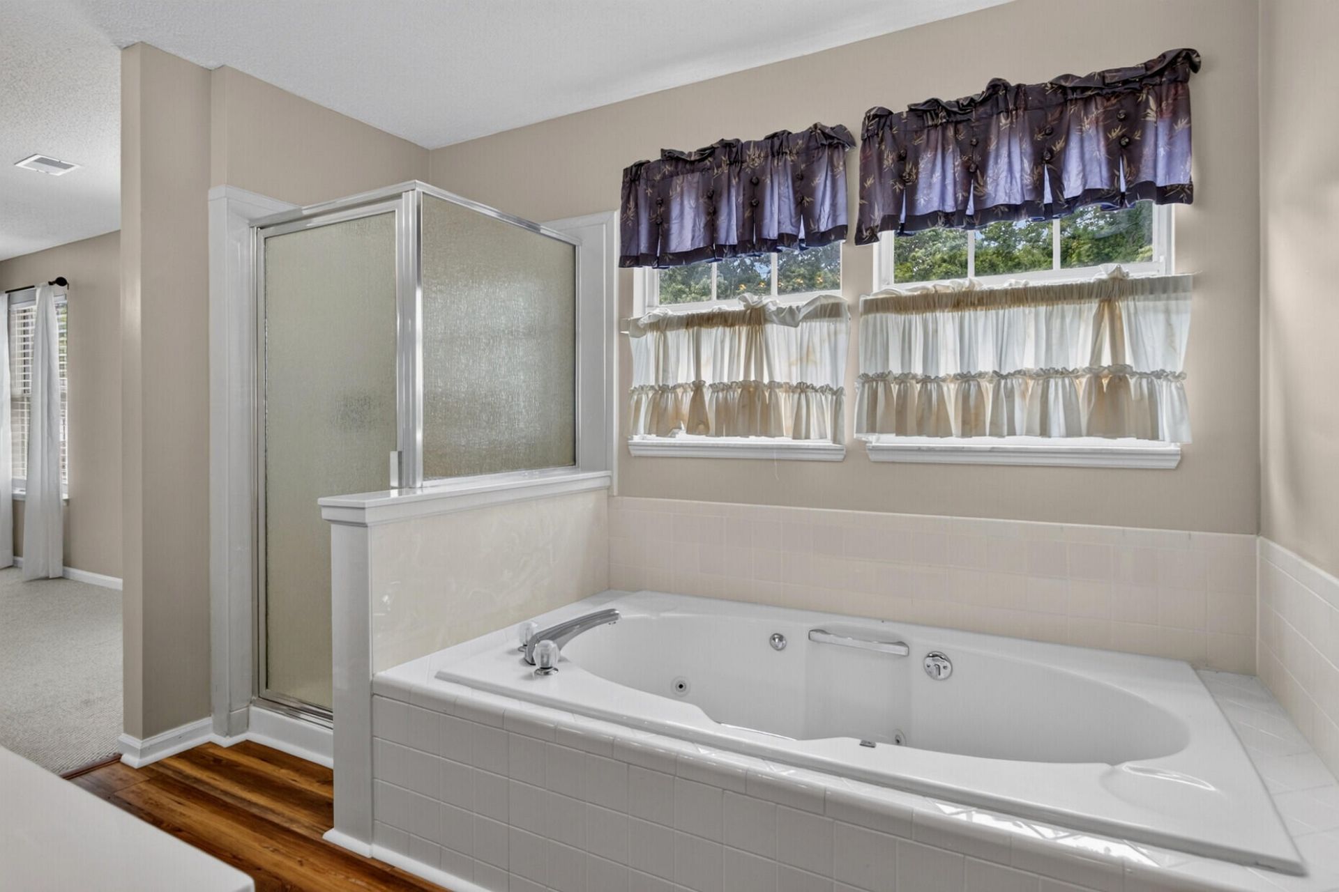 110 Mallock Court Photo 26