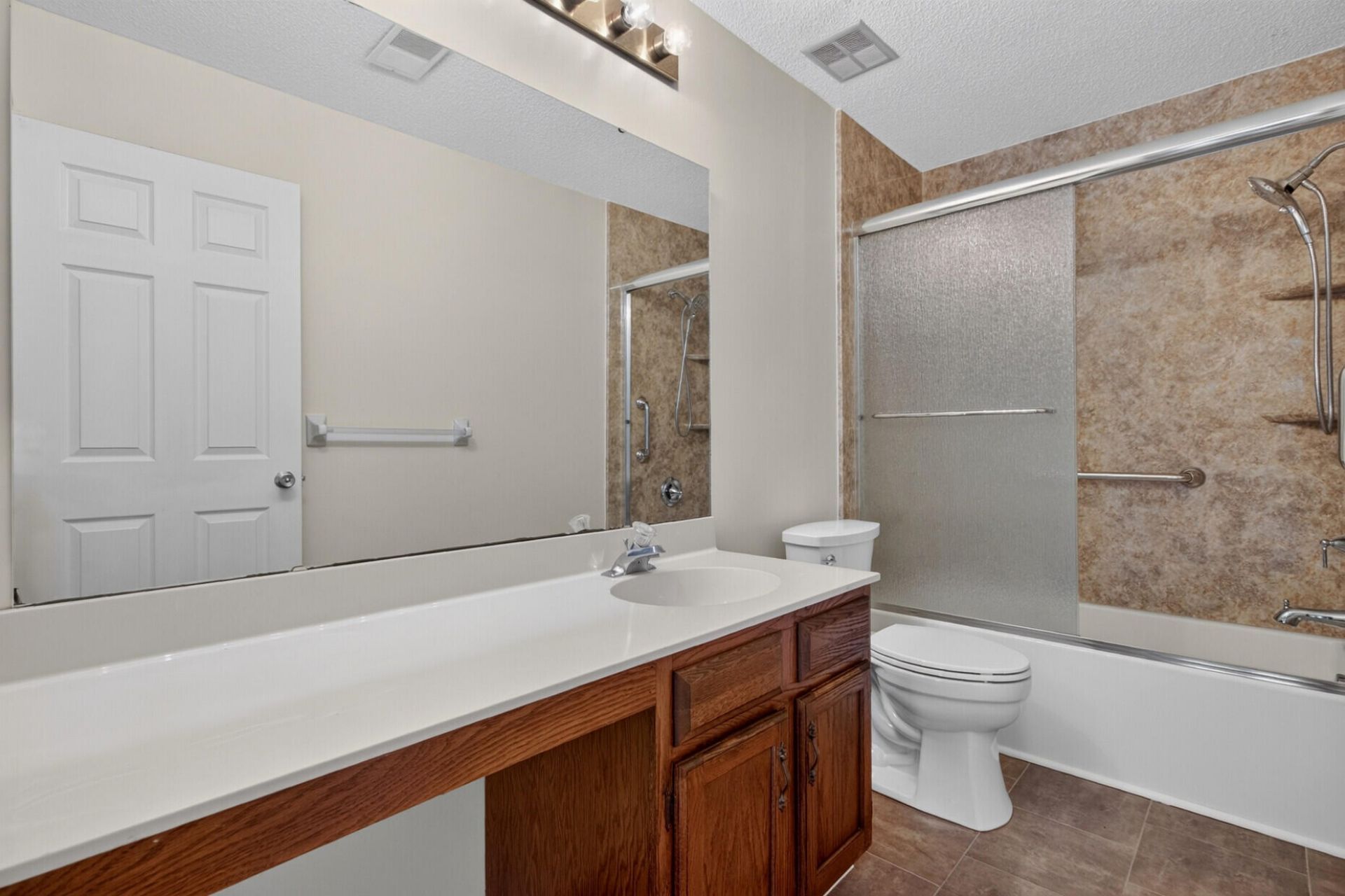 110 Mallock Court Photo 29