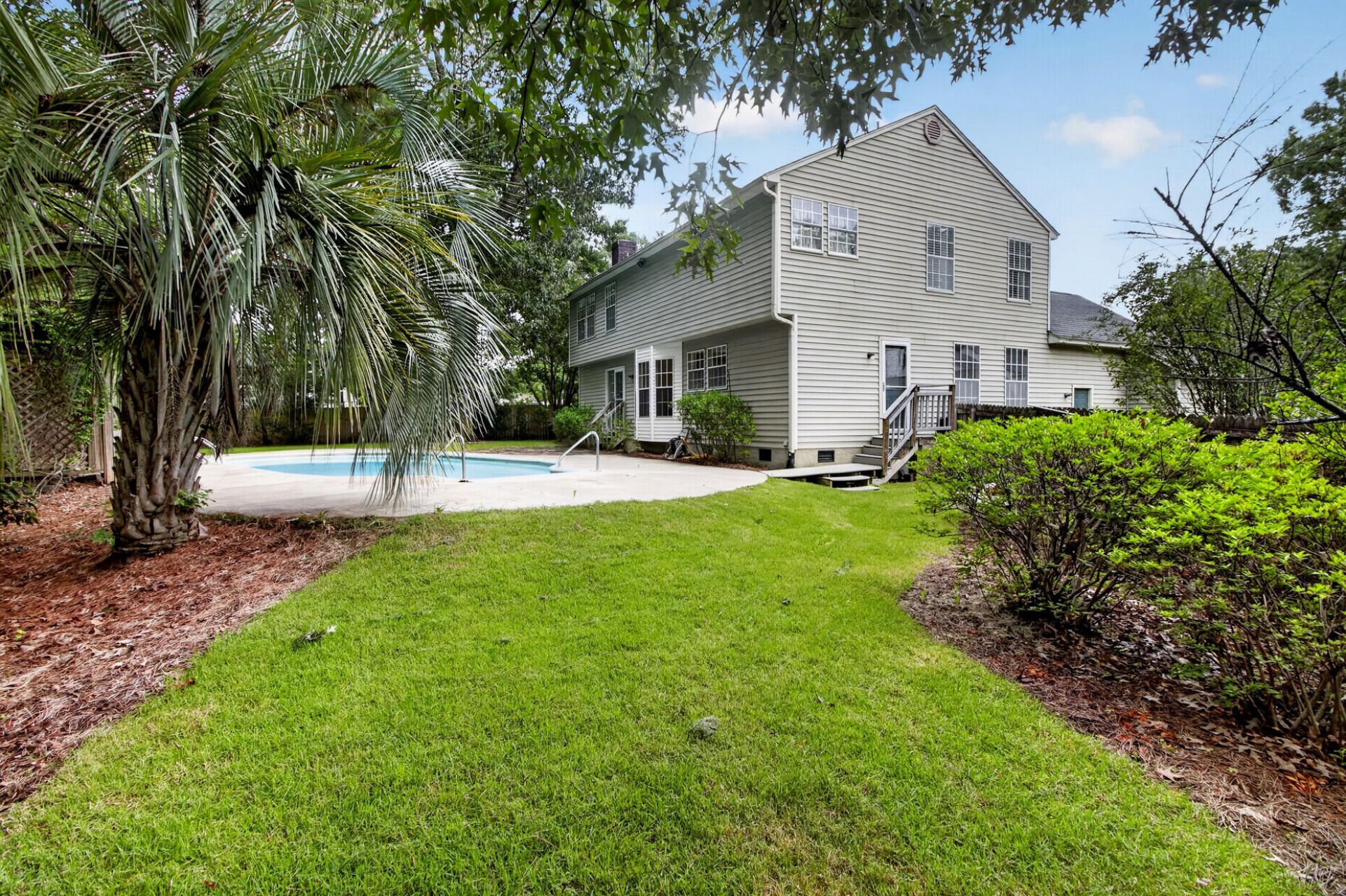 110 Mallock Court Photo 39