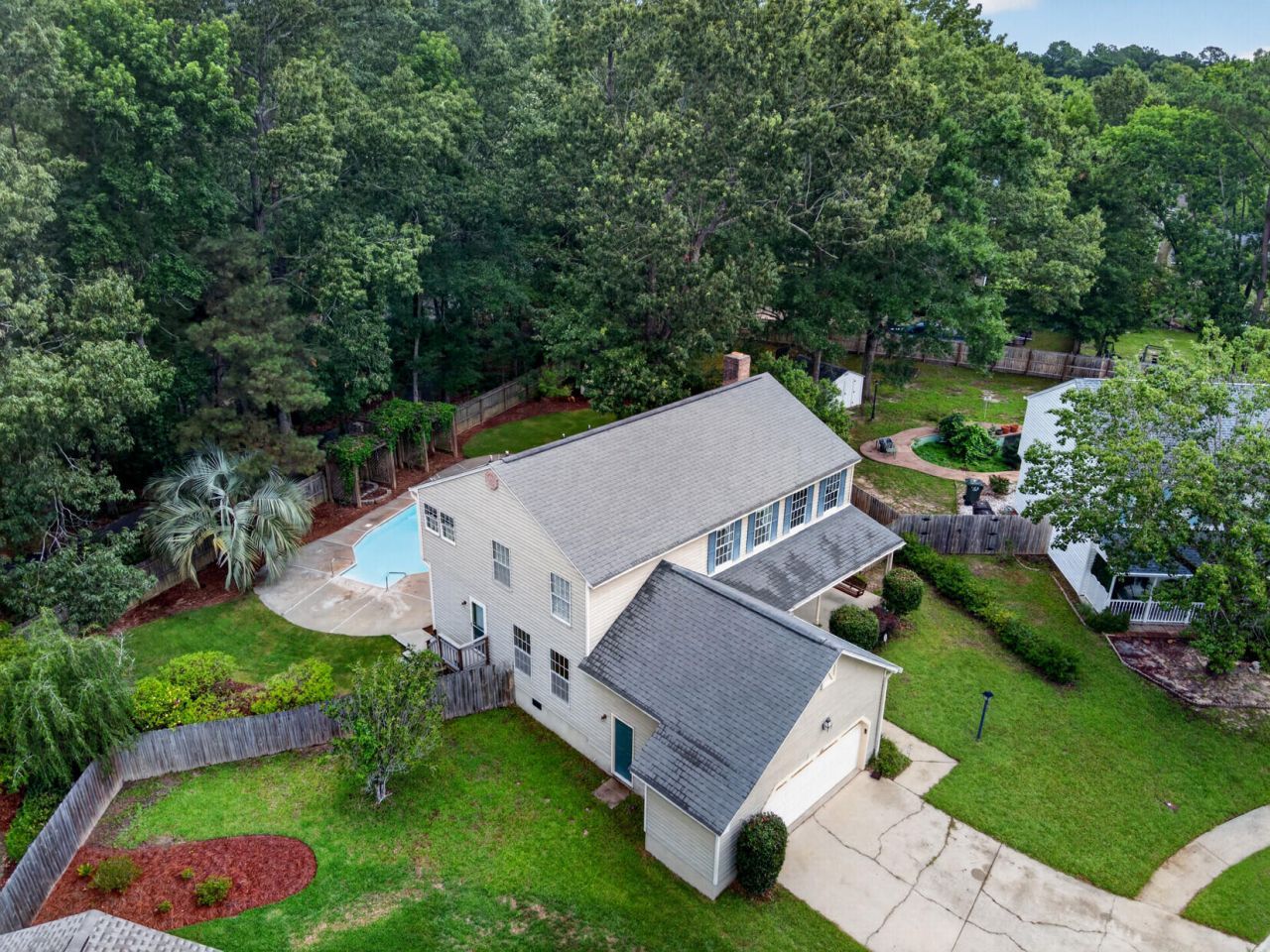 110 Mallock Court Photo 47