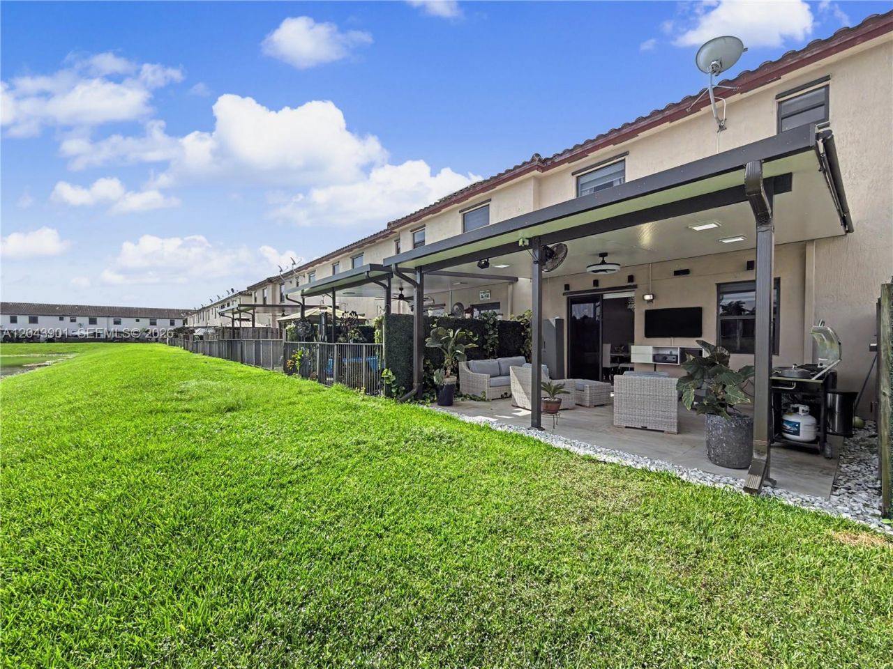 11611 SW 253rd St , Homestead, FL 33032 Photo
