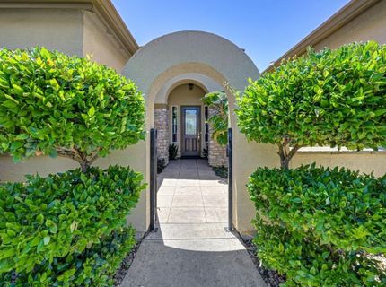9341 Courtney Way, Roseville, CA 95747 Photo