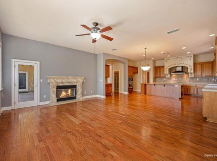 9341 Courtney Way, Roseville, CA 95747 Photo