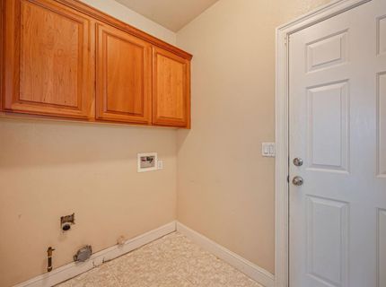 9341 Courtney Way, Roseville, CA 95747 Photo