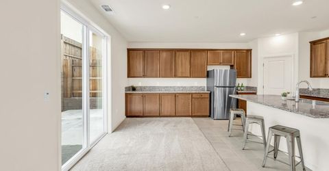 4798 Tilly Dr, Folsom, CA 95630 Photo