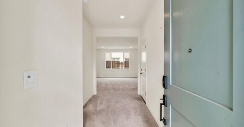 4798 Tilly Dr, Folsom, CA 95630 Photo