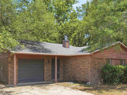 2700 Sanibel Pl Gulf Breeze, FL 32563