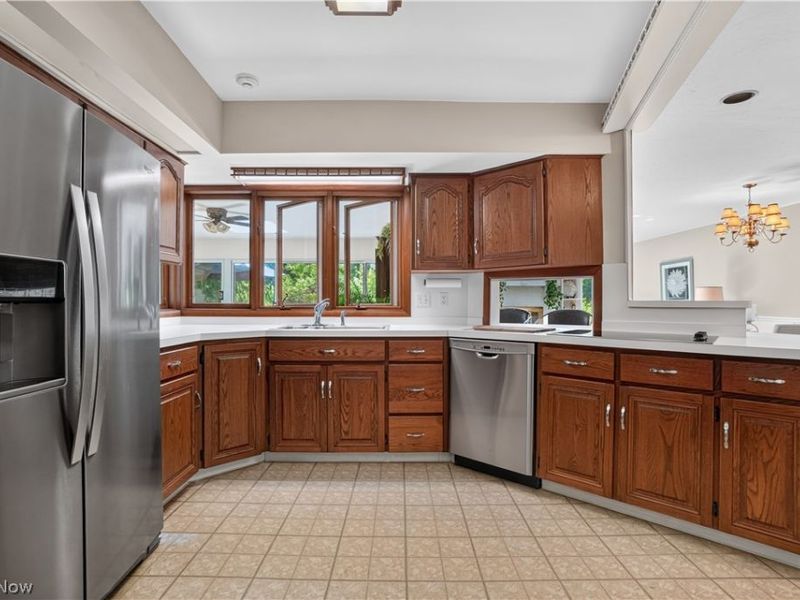 13635 Fox Hills Drive, Novelty, OH 44072 Photo 11