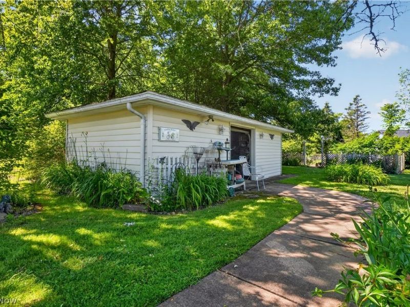 13635 Fox Hills Drive, Novelty, OH 44072 Photo 47