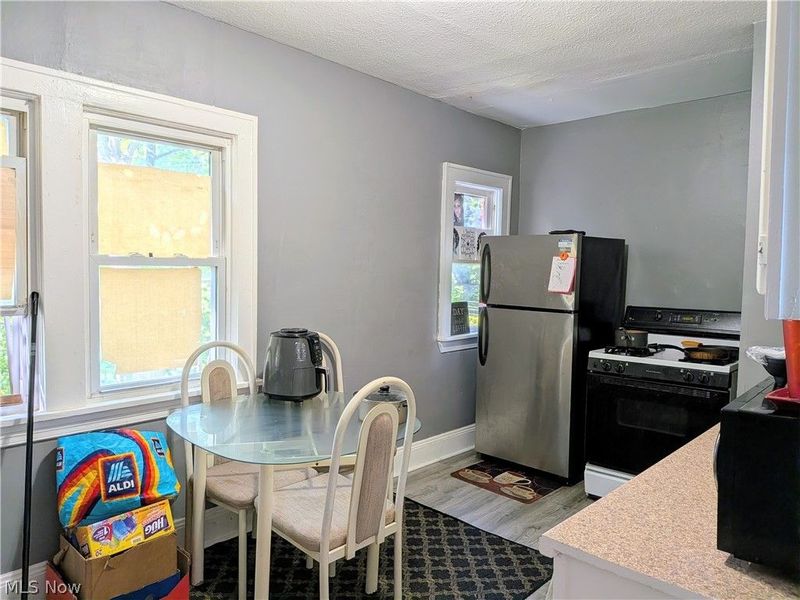 11302 Parkview Avenue, Cleveland, OH 44104 Photo 26