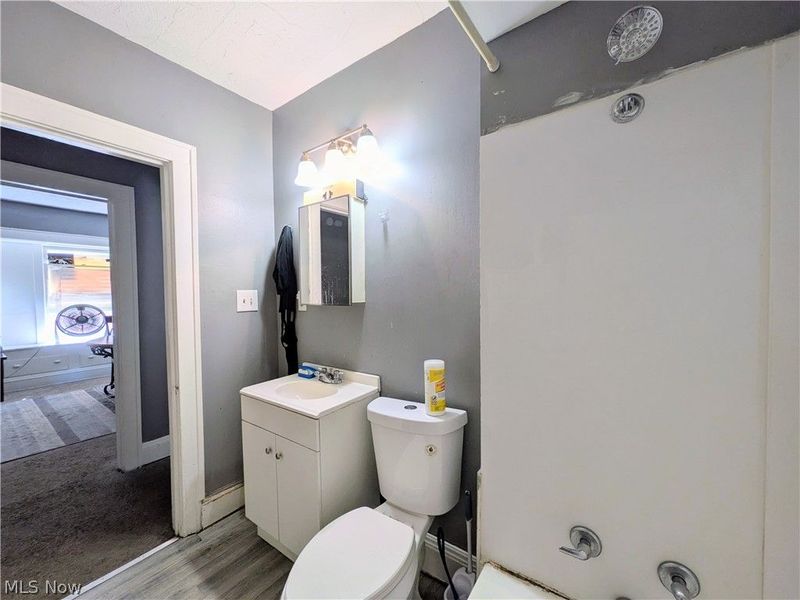 11302 Parkview Avenue, Cleveland, OH 44104 Photo 31