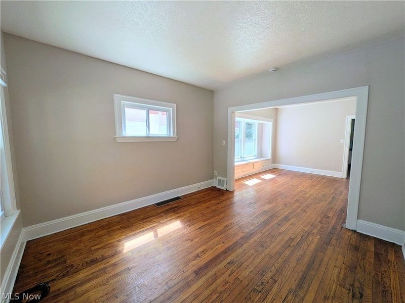 11302 Parkview Avenue, Cleveland, OH 44104 Photo 8