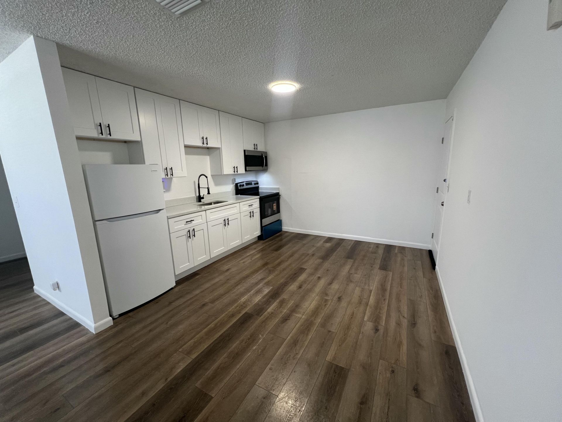 603 Clear Lake Avenue, West Palm Beach, FL 33401 Photo