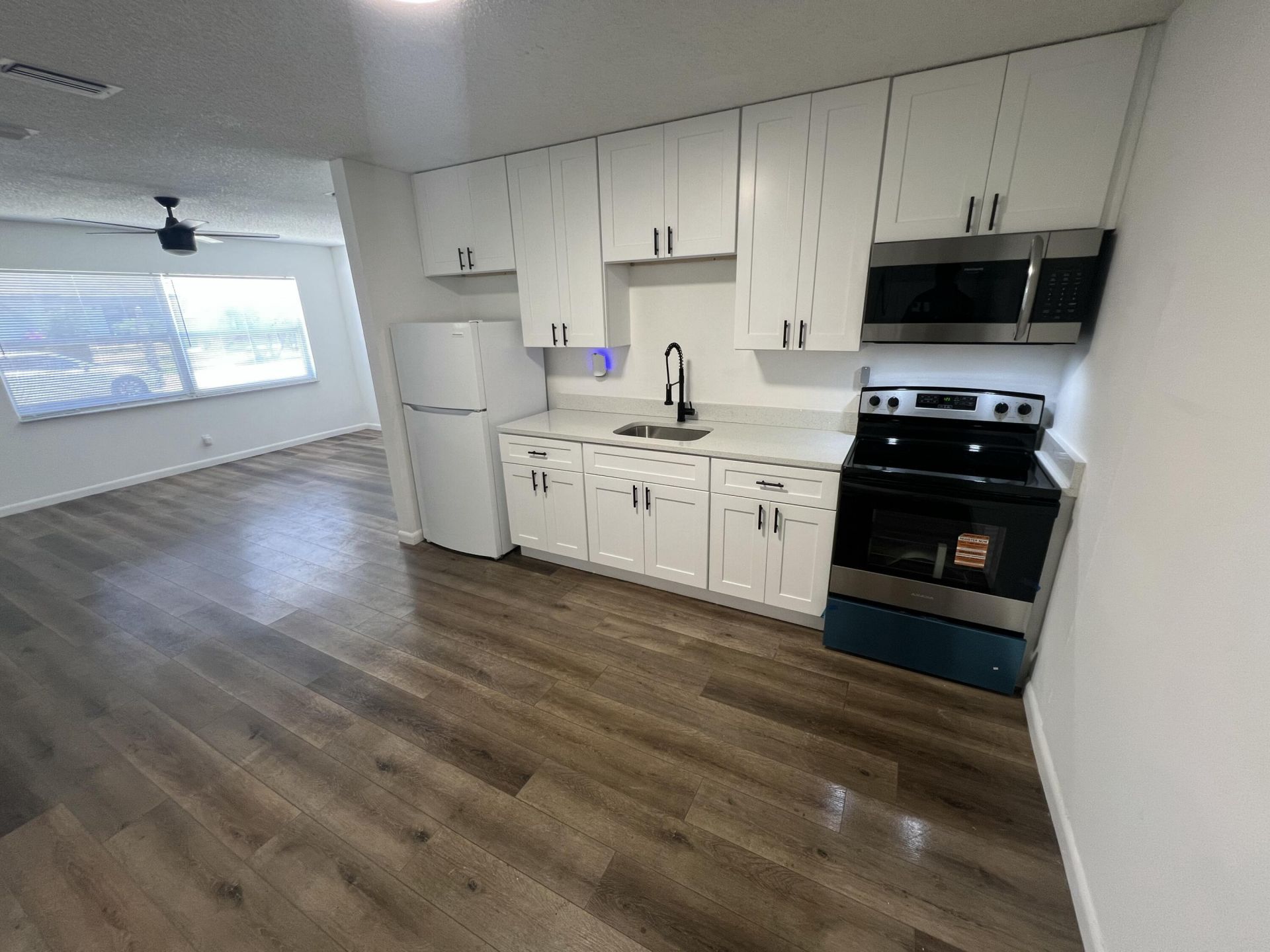 603 Clear Lake Avenue, West Palm Beach, FL 33401 Photo