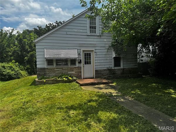 520 Louis Street , Cape Girardeau, MO 63703