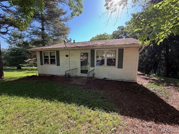 708 High Street , Marble Hill, MO 63764