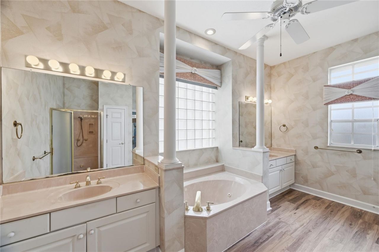 2116 Platinum Drive, Sun City Center, FL 33573 Photo