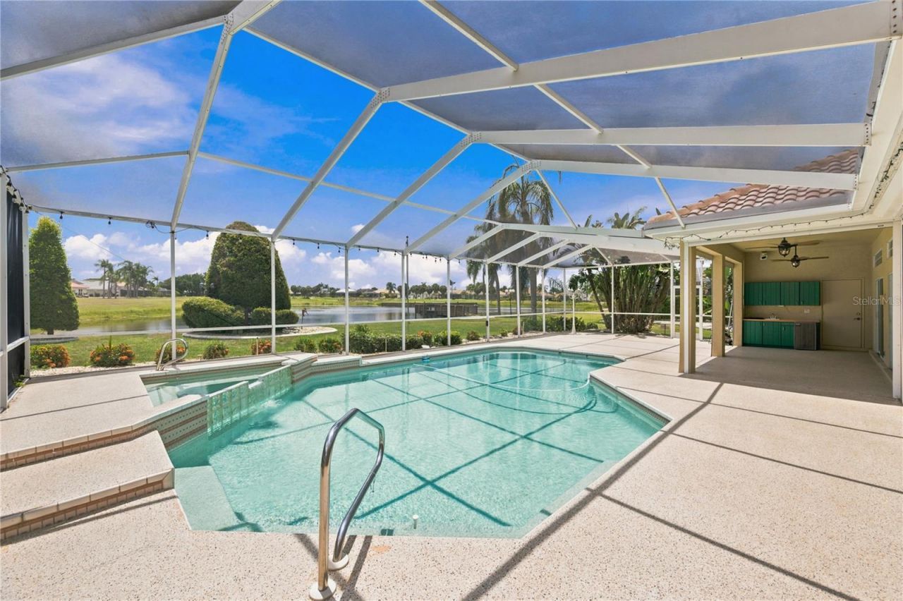 2116 Platinum Drive, Sun City Center, FL 33573 Photo