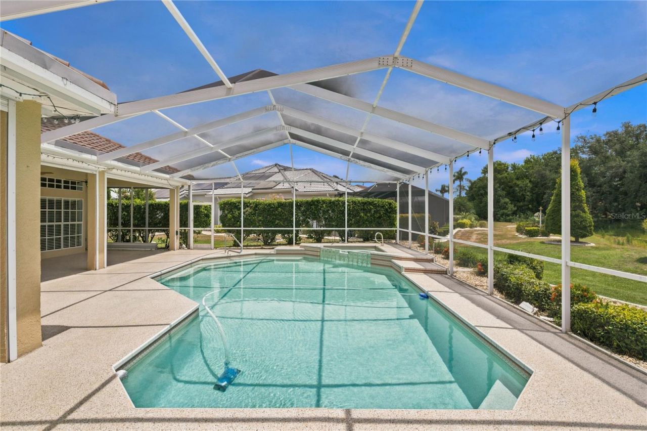 2116 Platinum Drive, Sun City Center, FL 33573 Photo