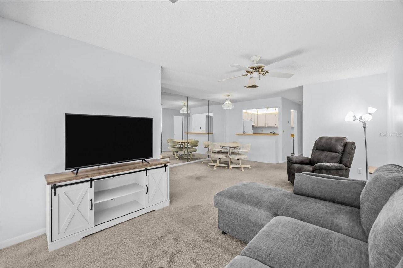 127 Lakes End Drive , Unit C, Fort Pierce, FL 34982 Photo