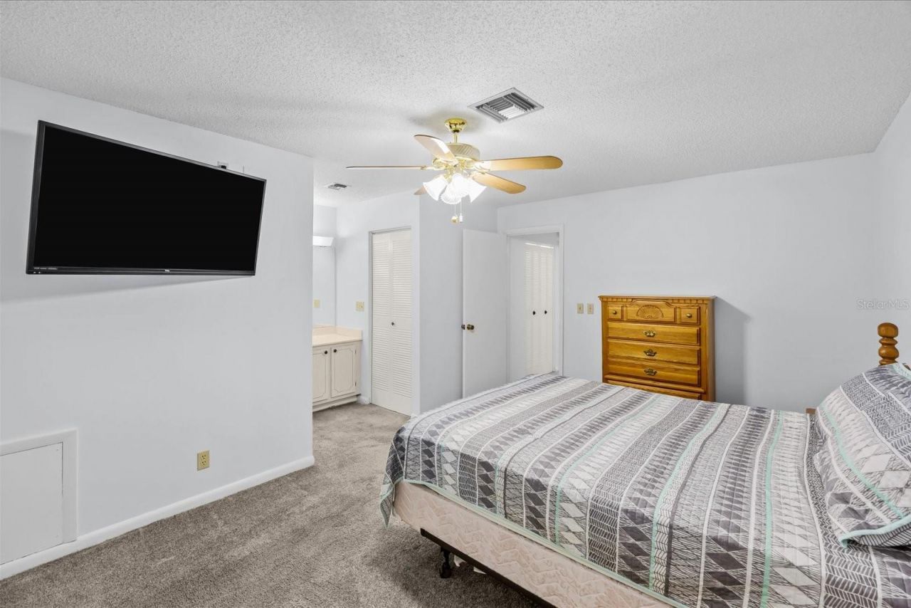 127 Lakes End Drive , Unit C, Fort Pierce, FL 34982 Photo