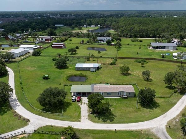 1050 DILLON CIRCLE, NEW SMYRNA BEACH, FL 32168
