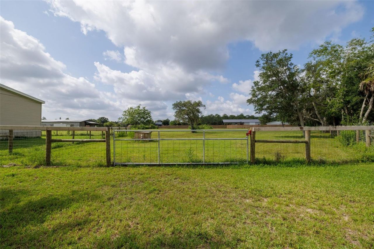 1050 Dillon Circle, New Smyrna Beach, FL 32168 Photo