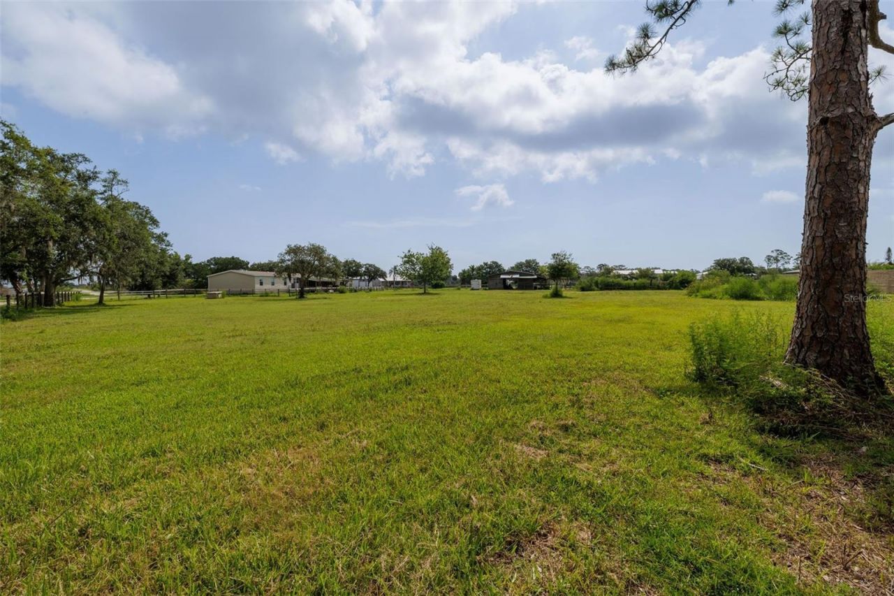 1050 Dillon Circle, New Smyrna Beach, FL 32168 Photo