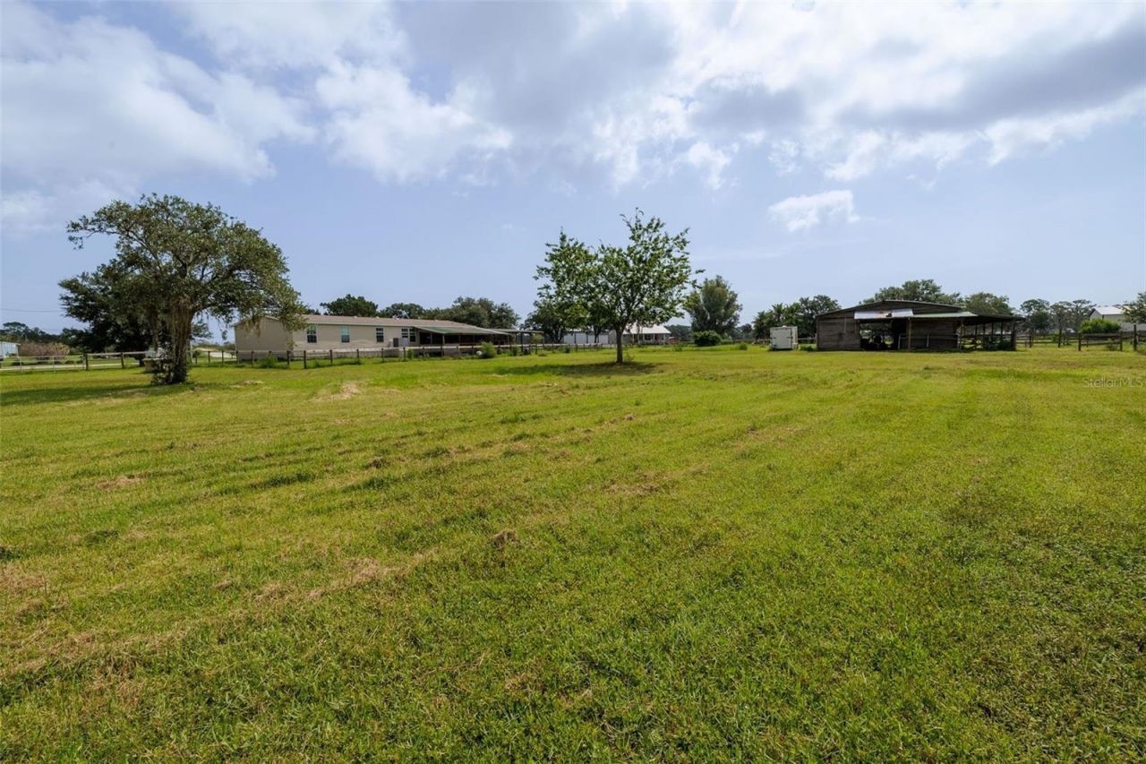 1050 Dillon Circle, New Smyrna Beach, FL 32168 Photo