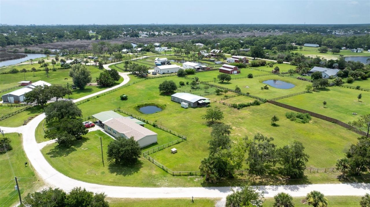 1050 Dillon Circle, New Smyrna Beach, FL 32168 Photo