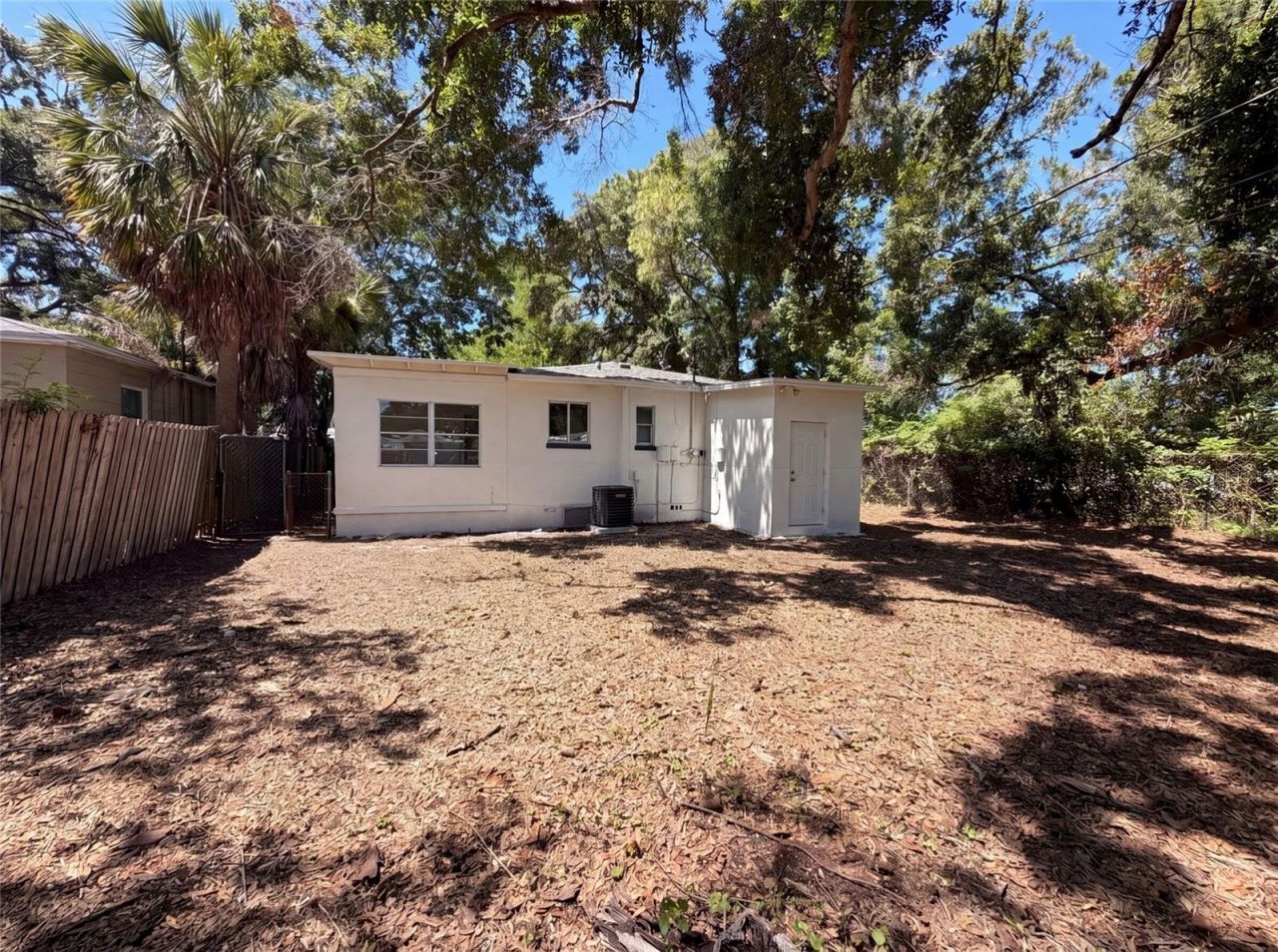 2235 45th Avenue N, Saint Petersburg, FL 33714 Photo