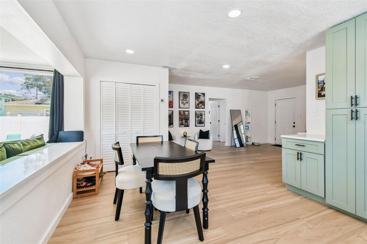 4728 9th Avenue N, Saint Petersburg, FL 33713 Photo