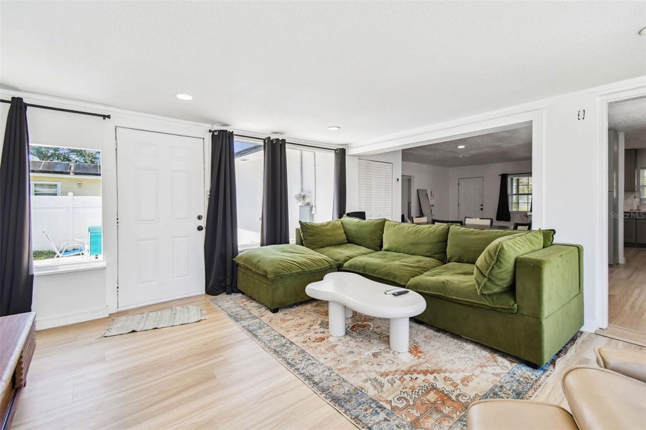 4728 9th Avenue N, Saint Petersburg, FL 33713 Photo