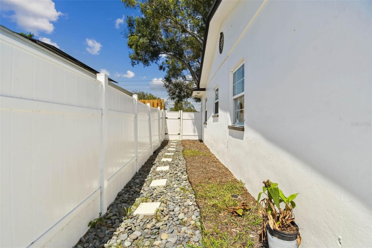 4728 9th Avenue N, Saint Petersburg, FL 33713 Photo