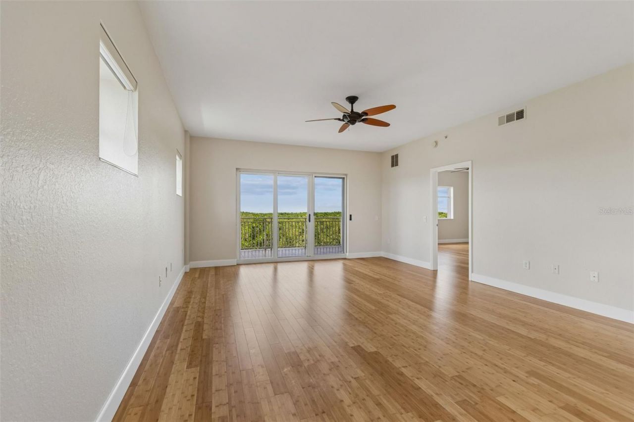 12033 Gandy Boulevard N, Unit 151, Saint Petersburg, FL 33702 Photo