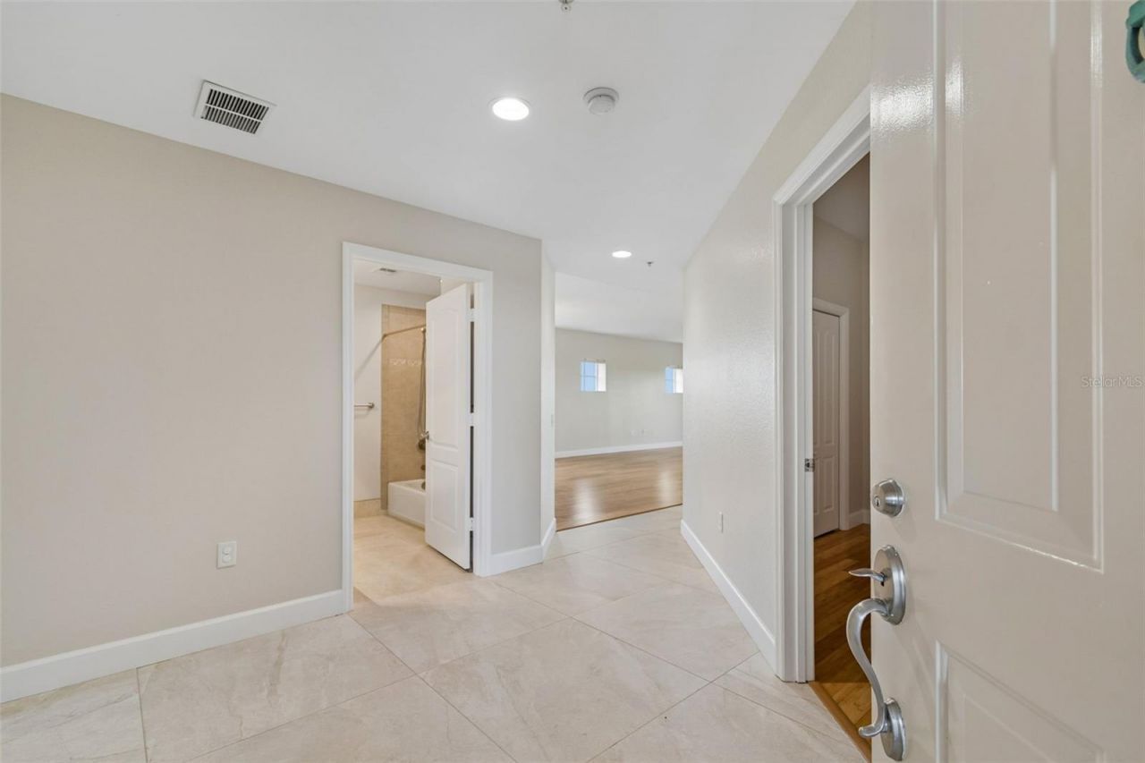 12033 Gandy Boulevard N, Unit 151, Saint Petersburg, FL 33702 Photo