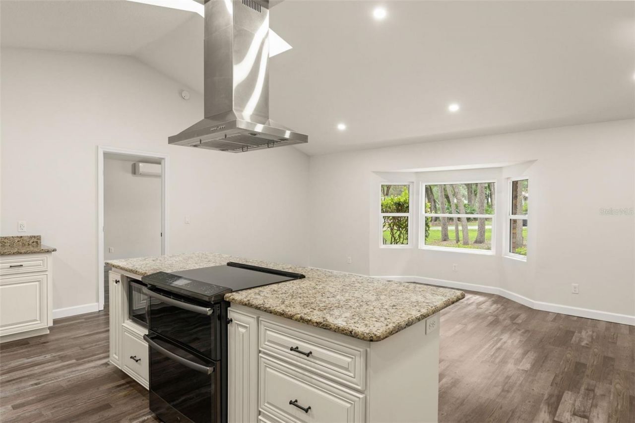 30543 Seaforth Drive, Sorrento, FL 32776 Photo
