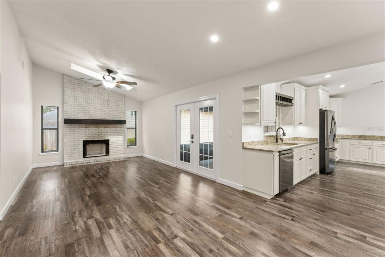 30543 Seaforth Drive, Sorrento, FL 32776 Photo