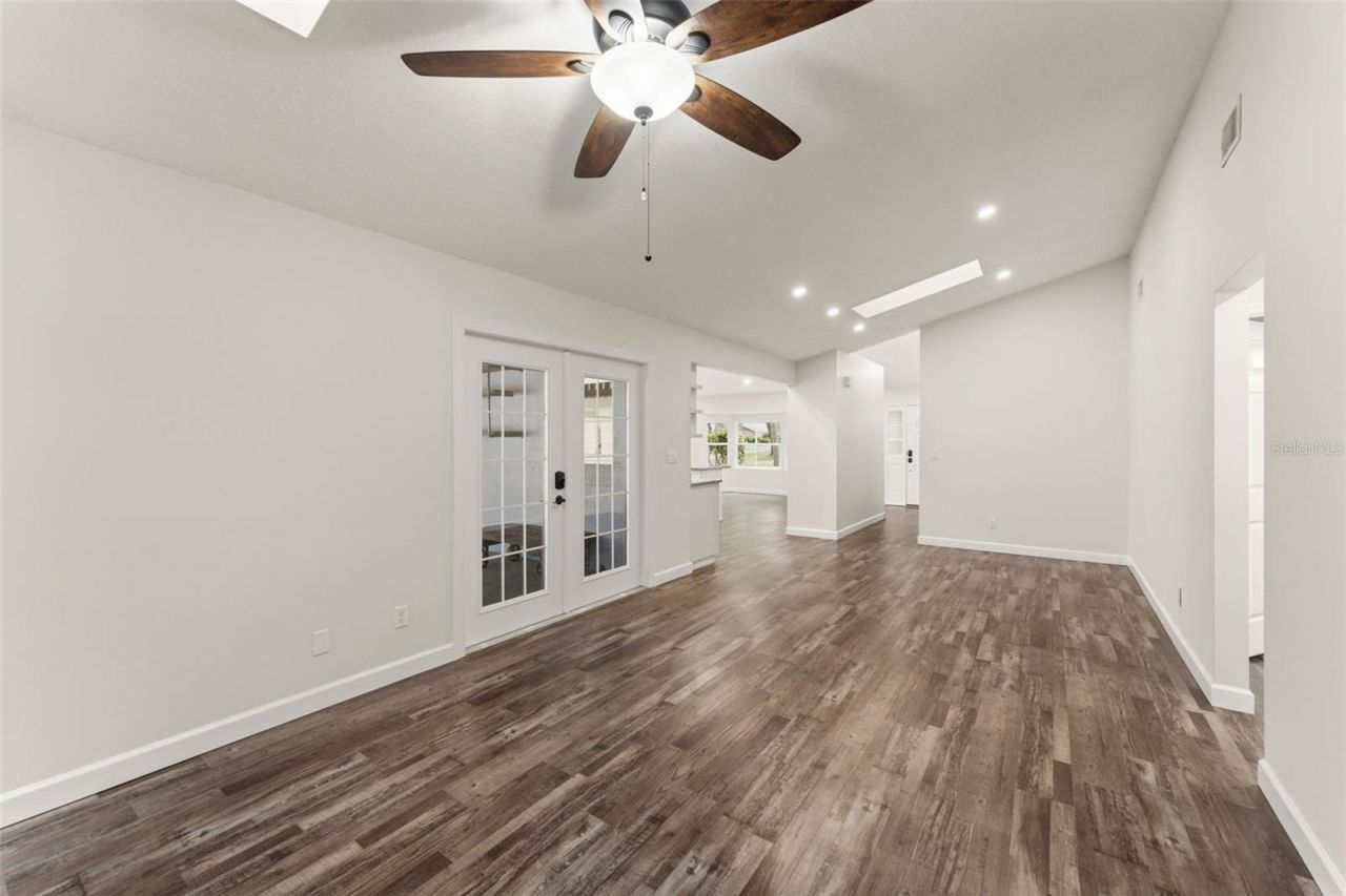 30543 Seaforth Drive, Sorrento, FL 32776 Photo