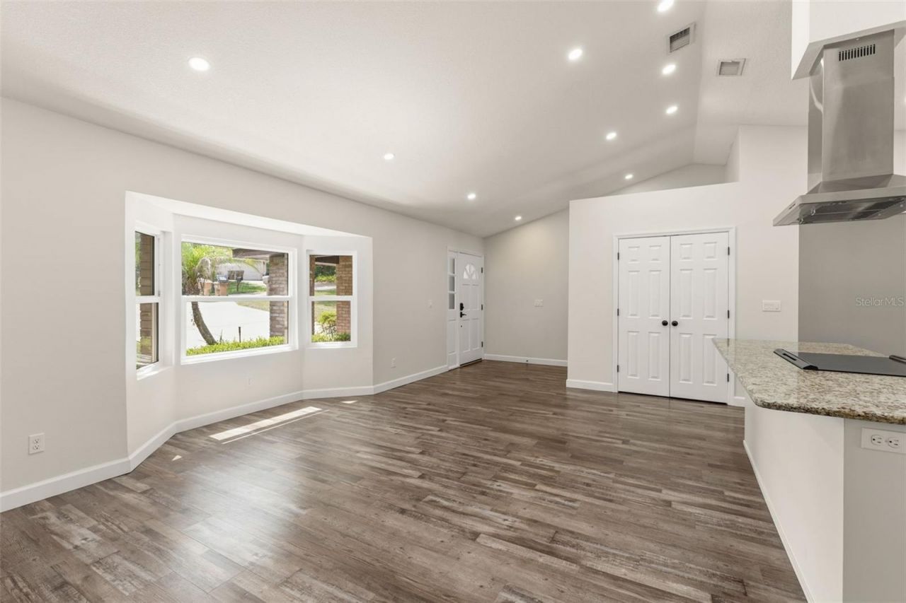 30543 Seaforth Drive, Sorrento, FL 32776 Photo